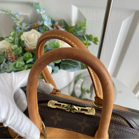 LOUIS VUITTON Monogram Deauville Duffle Bag Hand Bag - Picture 16 of 16